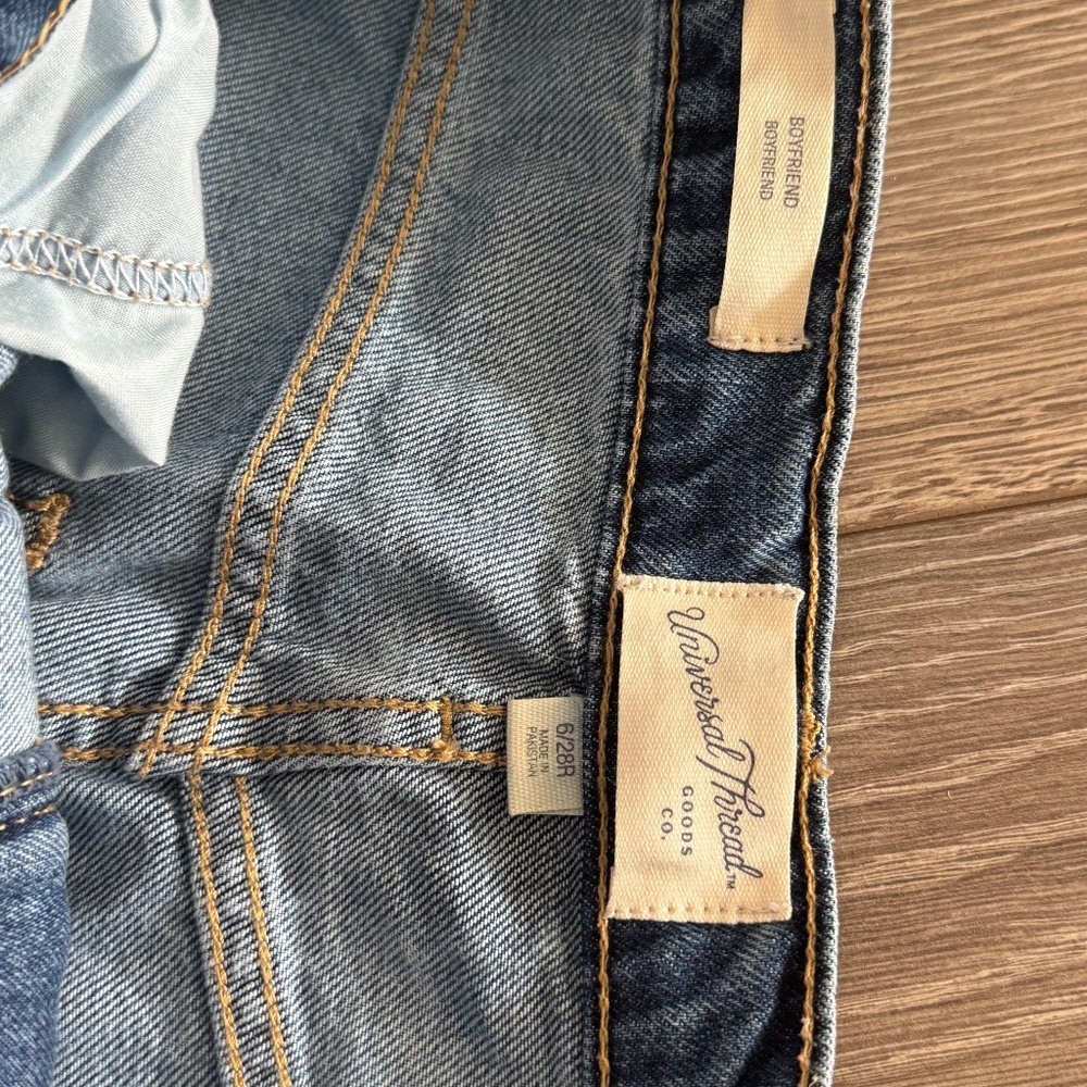 Universal Thread Boyfriend Jeans - image 4